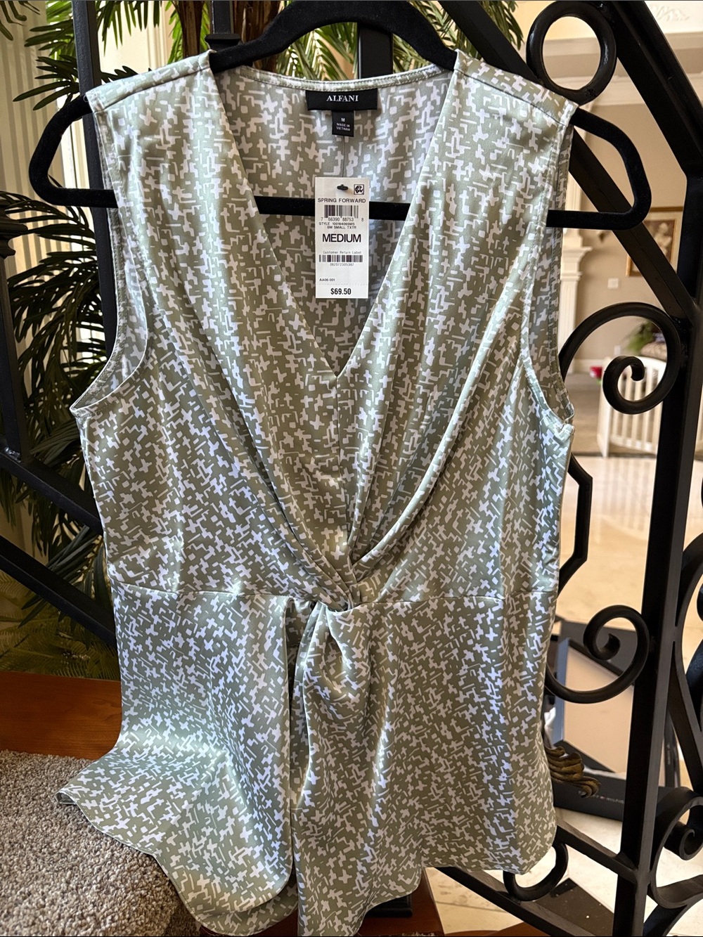 Alfani Light Sage Green Sleeveless Twist-Front Camisole